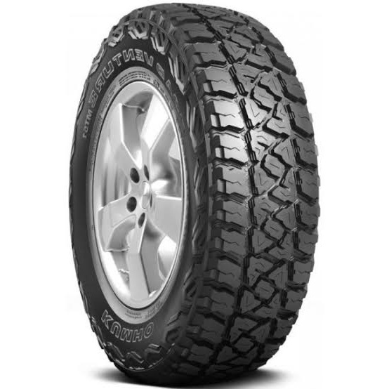Llanta auto LT235/75R15 110/107Q MT Road Venture MT51 Kumho